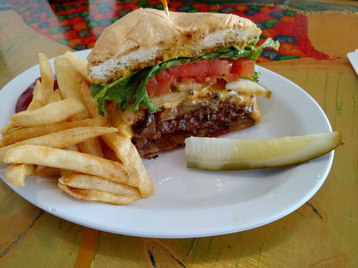 Lily's Beachside Restaurant-6